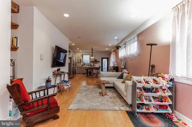 $355,000 | 801 North 16th Street, Unit 1, Philadelphia, PA 19130