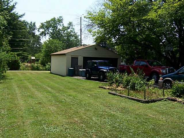 1981 Ward Road Columbus, OH 43224 - Photo 19 of 24