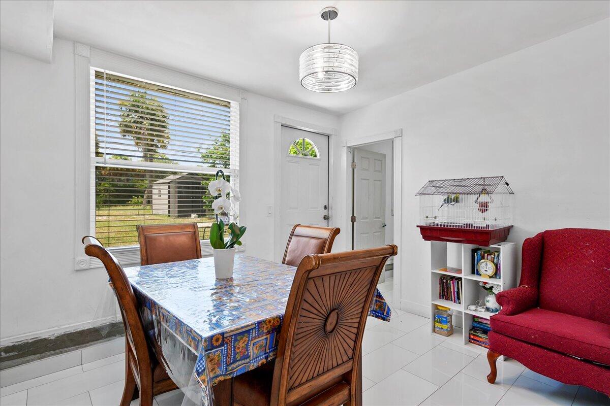 420 Robalo Court Stuart, FL 34996 - Photo 14 of 25 12-JLC1162