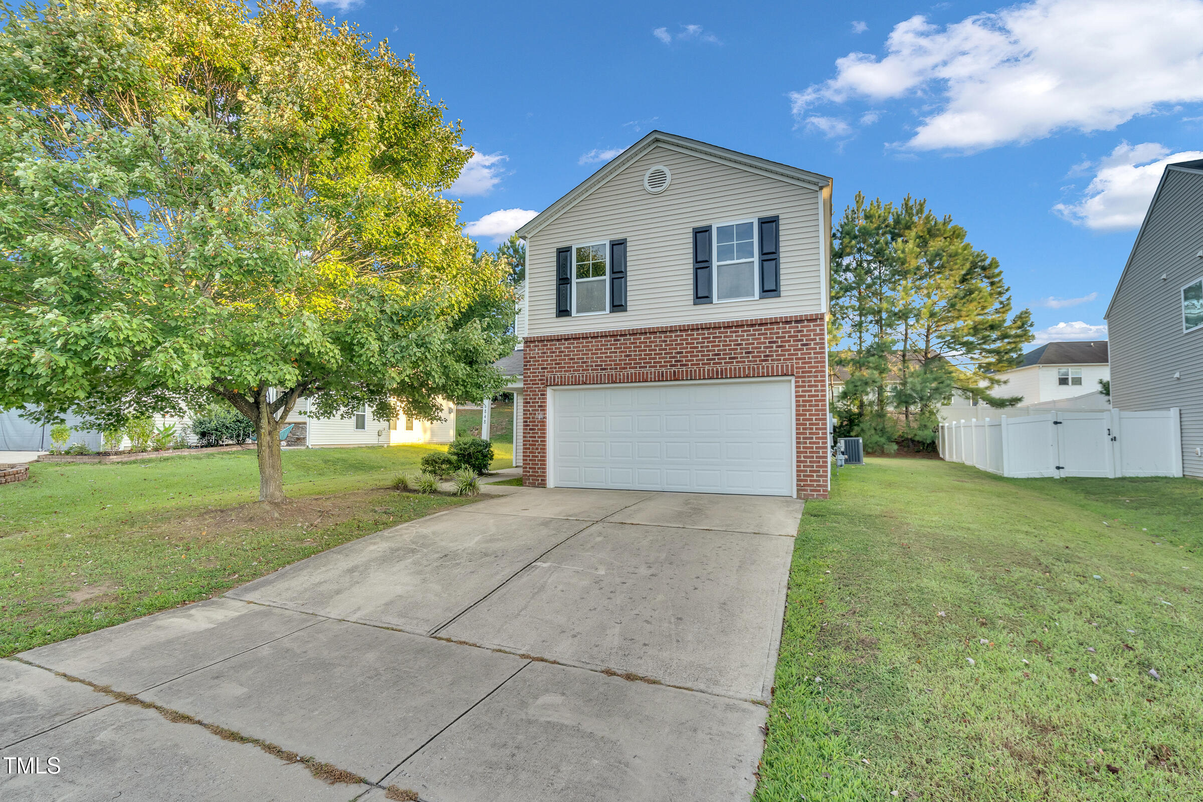 6848 Horseback Lane Raleigh, NC 27610 - Photo 3 of 27 Exterior