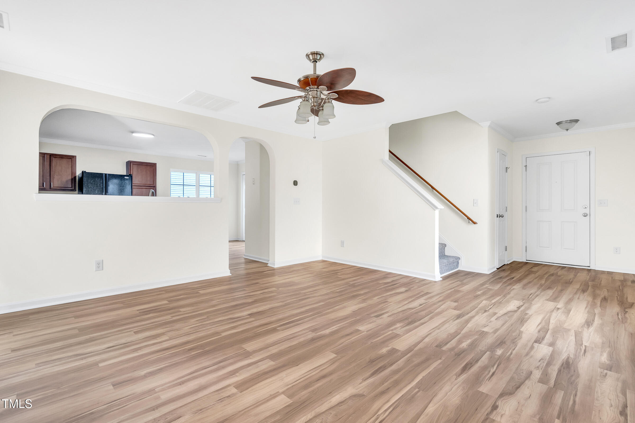 6848 Horseback Lane Raleigh, NC 27610 - Photo 10 of 27 Living Roon