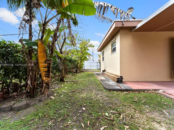 $5,500 | 3605 Southwest 122nd Place, Miami, FL 33175