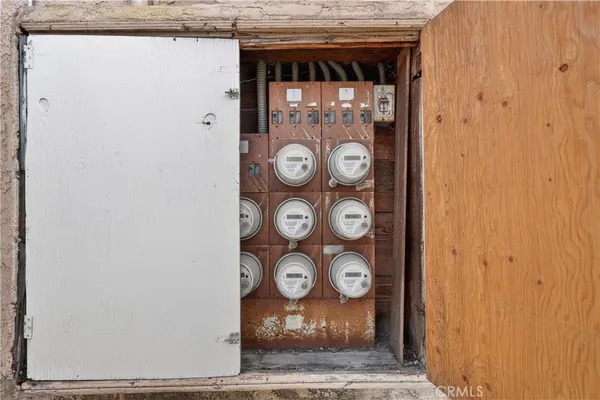 $1,350,000 | 223 North Chester Avenue, Compton, CA 90221