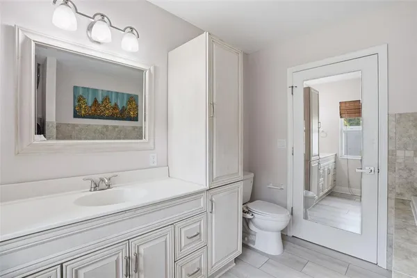 $4,300 | 2121 Park Street North, St. Petersburg, FL 33710