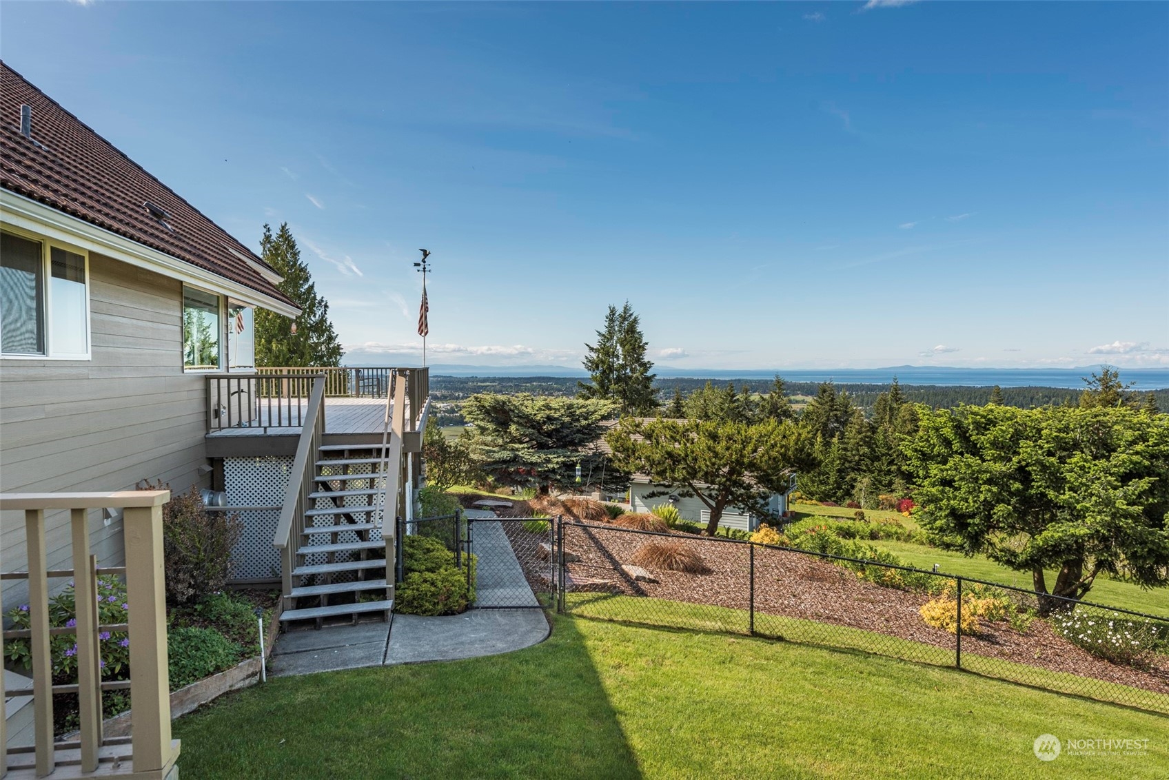 82 Owls Nest Road Sequim, WA 98382 - Photo 32 of 40 a view of a terrace with chairs