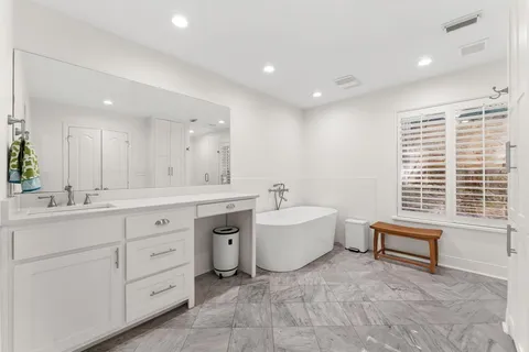 $1,675,000 | 4217 Hildring Drive East, Fort Worth, TX 76109
