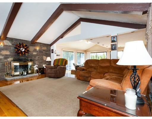 12 Nancy Circle Canton, MA 02021 - Photo 4 of 25