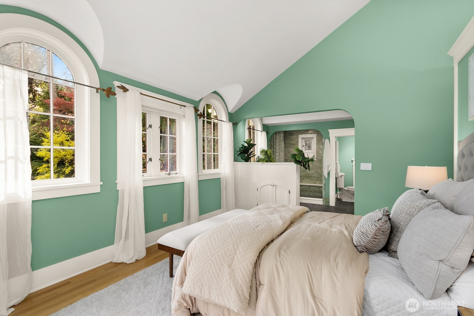 615 36th Avenue Seattle, WA 98122 - Photo 28 of 40 a bedroom with a large bed and a window