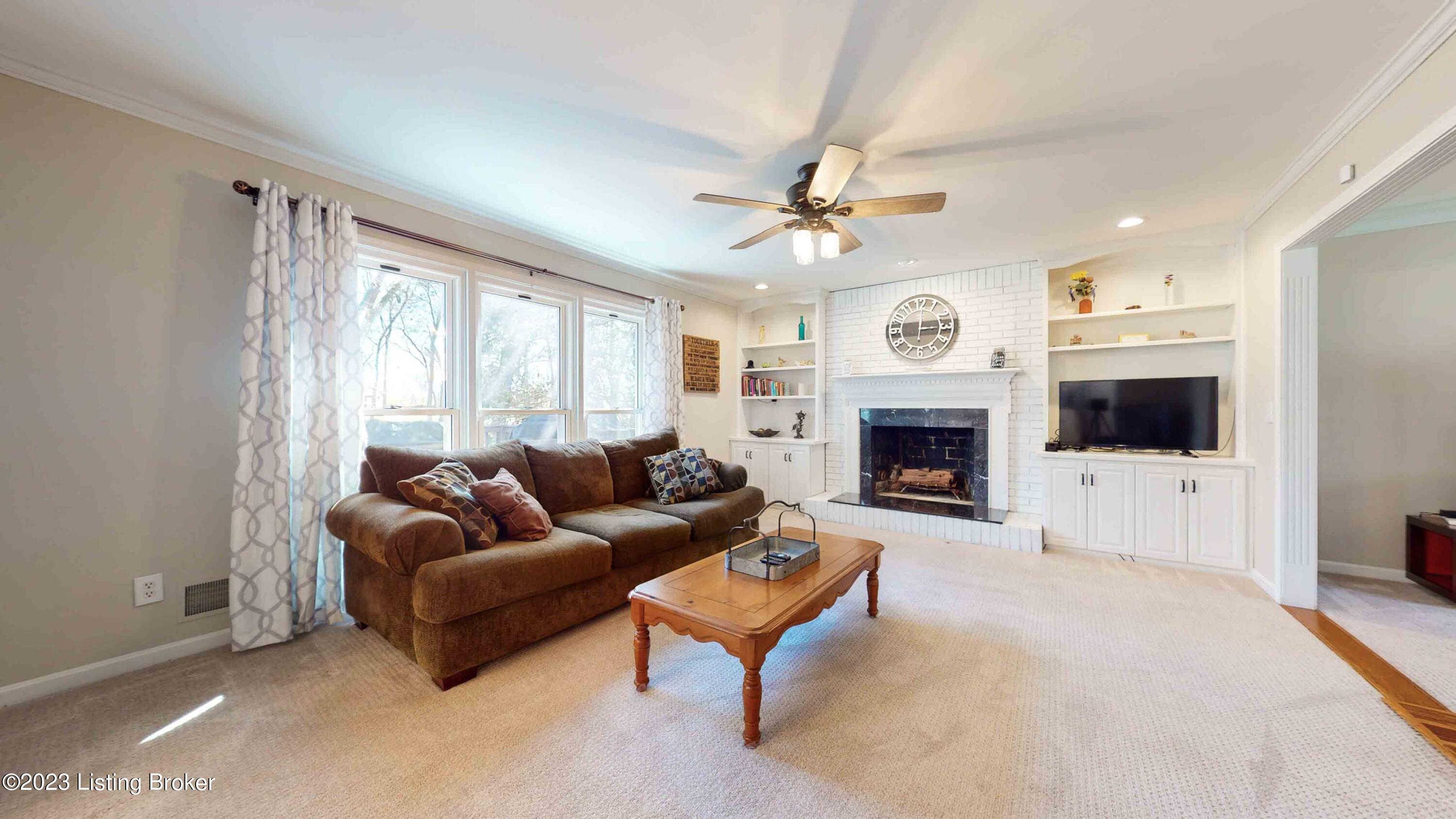13404 Creekview Road Prospect, KY 40059 - Photo 6 of 79 13404-Creekview-Rd_009