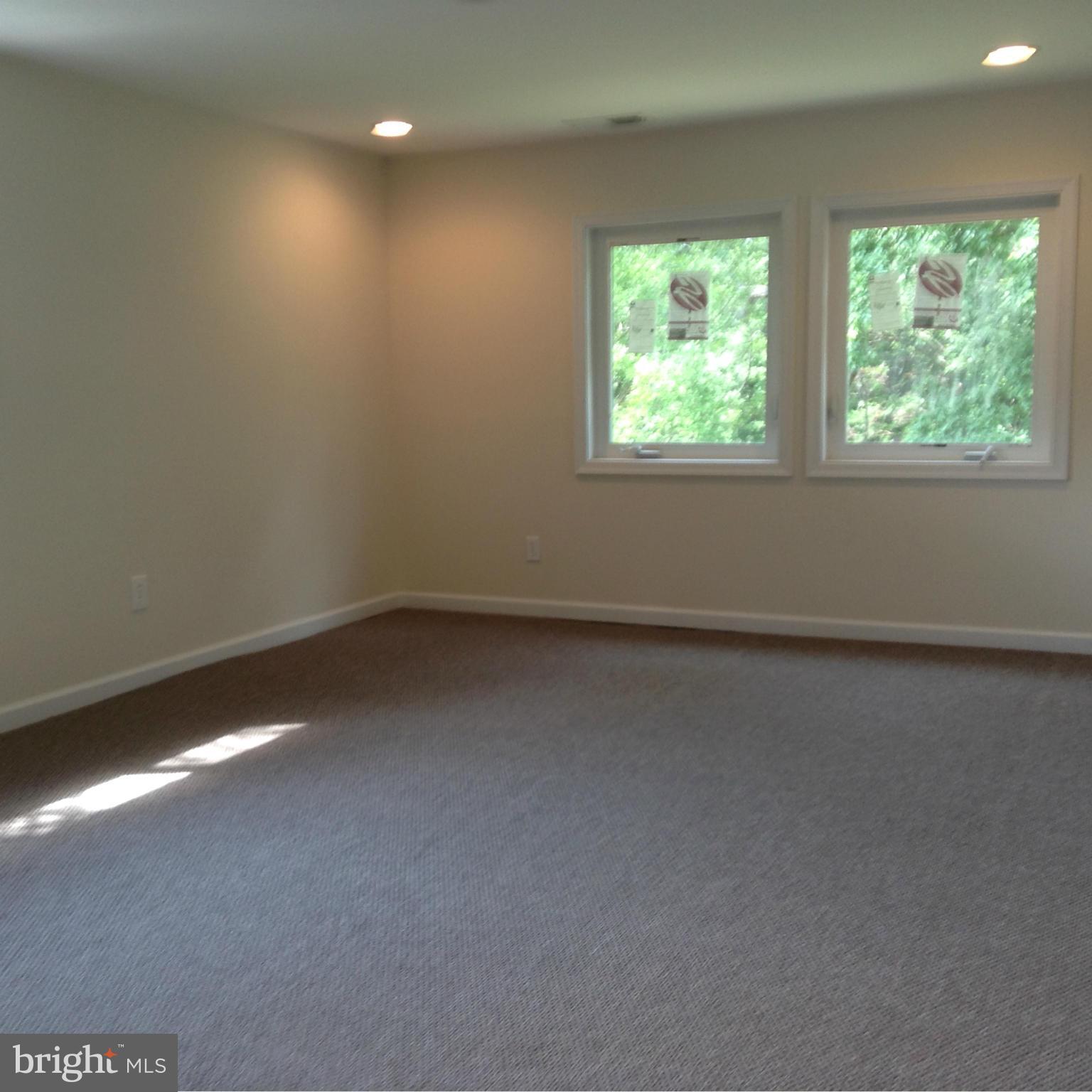 9808 Dilston Road Silver Spring, MD 20903 - Photo 5 of 9 Bedroom