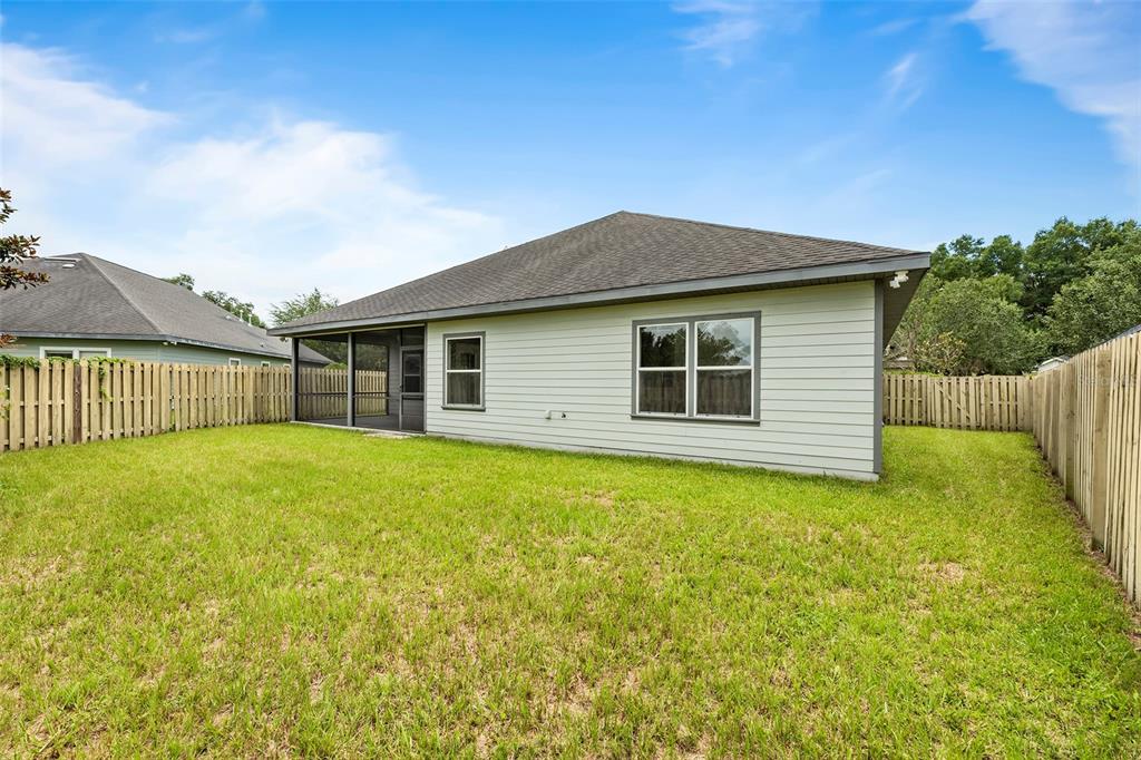 8376 Southwest 80th Place Gainesville, FL 32608 - Photo 32 of 42