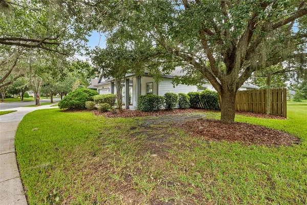 $2,950 | 8376 Southwest 80th Place, Gainesville, FL 32608