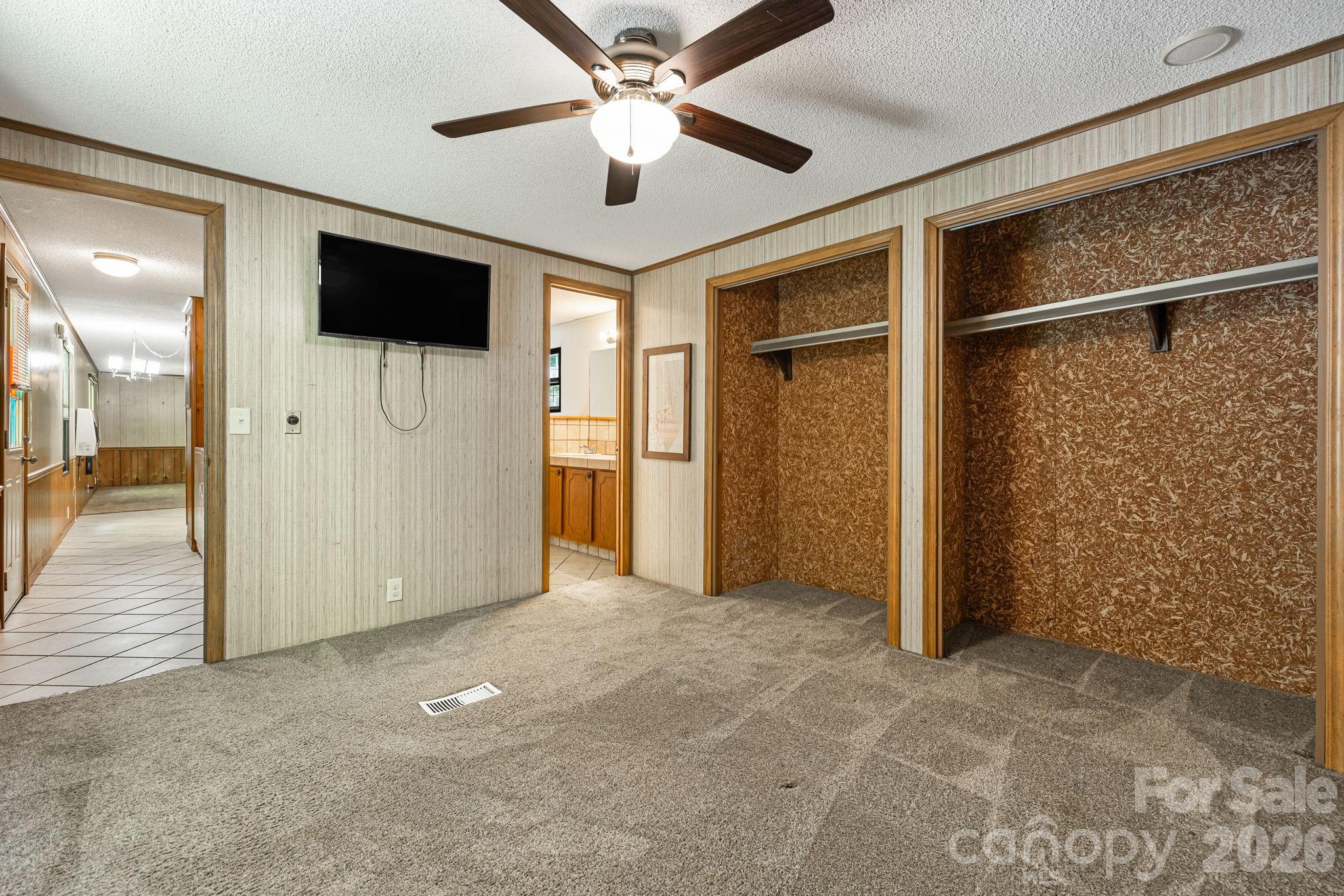 1903 Old Mountain Road Mars Hill, NC 28754 - Photo 12 of 24 Gallery Image 12