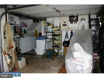 311 Keller Road Glendora, NJ 08029 - Photo 9 of 12 Garage