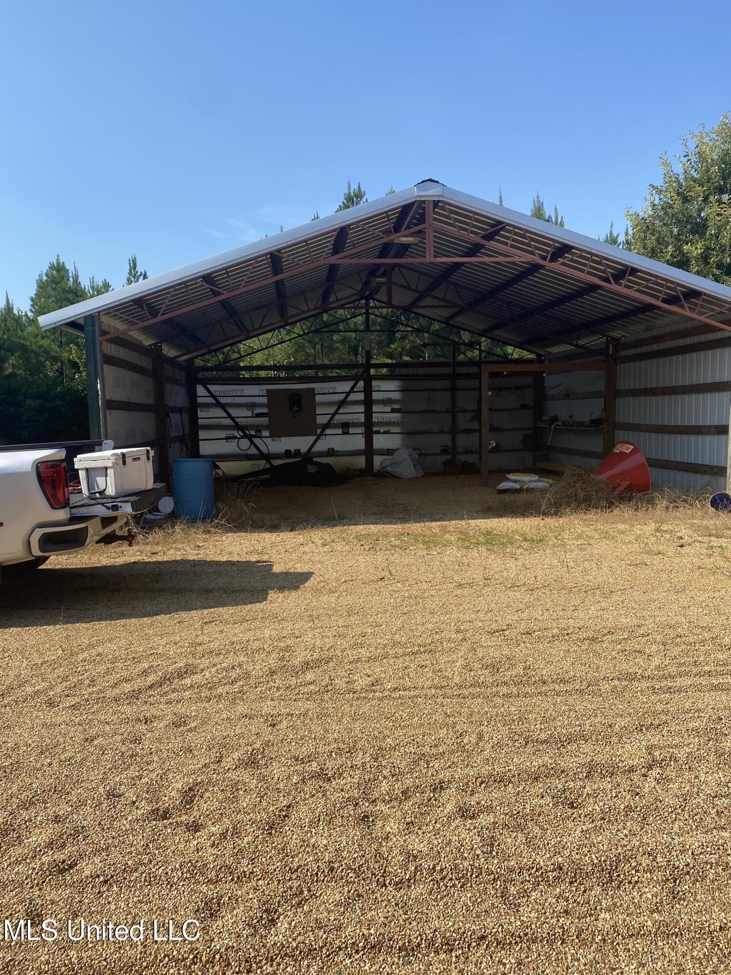448 Attala County Road 4005 Road Goodman, MS 39079 - Photo 26 of 34 IMG_8671
