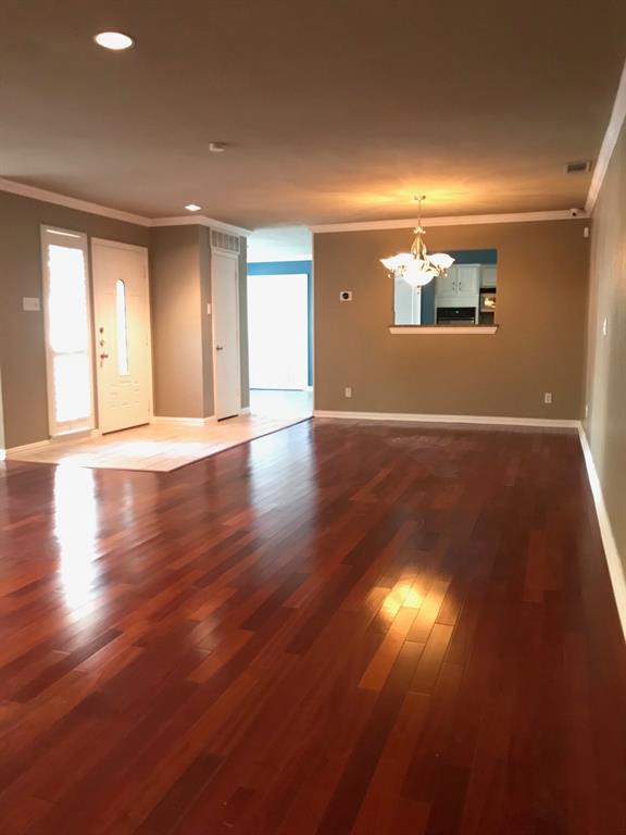 3319 Bristol Road Fort Worth, TX 76107 - Photo 7 of 16