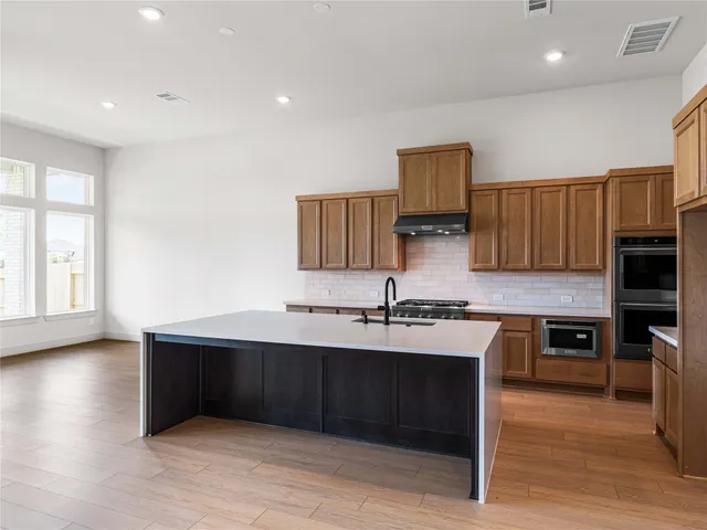 $672,000 | 1518 Sunrise Vw Lane, Missouri City, TX 77459