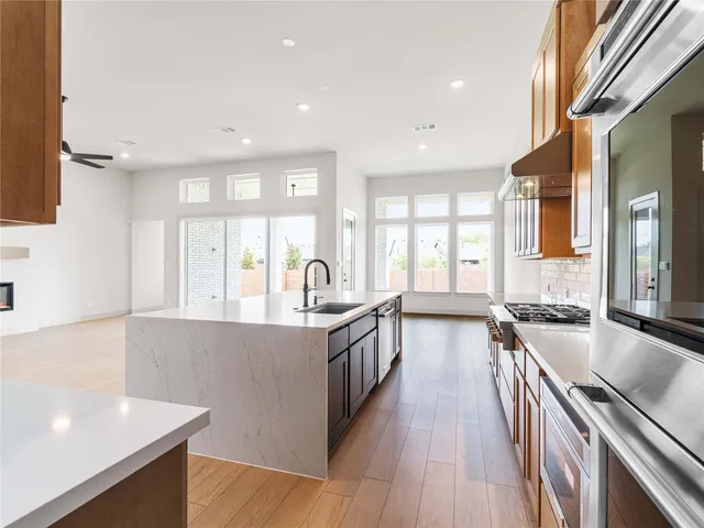 $672,000 | 1518 Sunrise Vw Lane, Missouri City, TX 77459