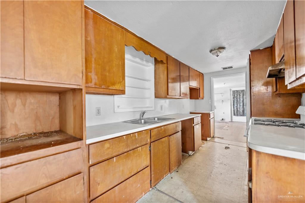 23067 Cragon Road Harlingen, TX 78552 - Photo 7 of 19