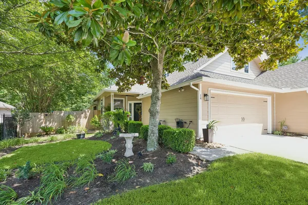 $295,500 | 14 Fitzroy Place, Conroe, TX 77384