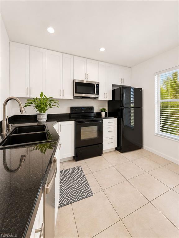 1895 Courtyard Way, Unit 101 Naples, FL 34112 - Photo 3 of 7