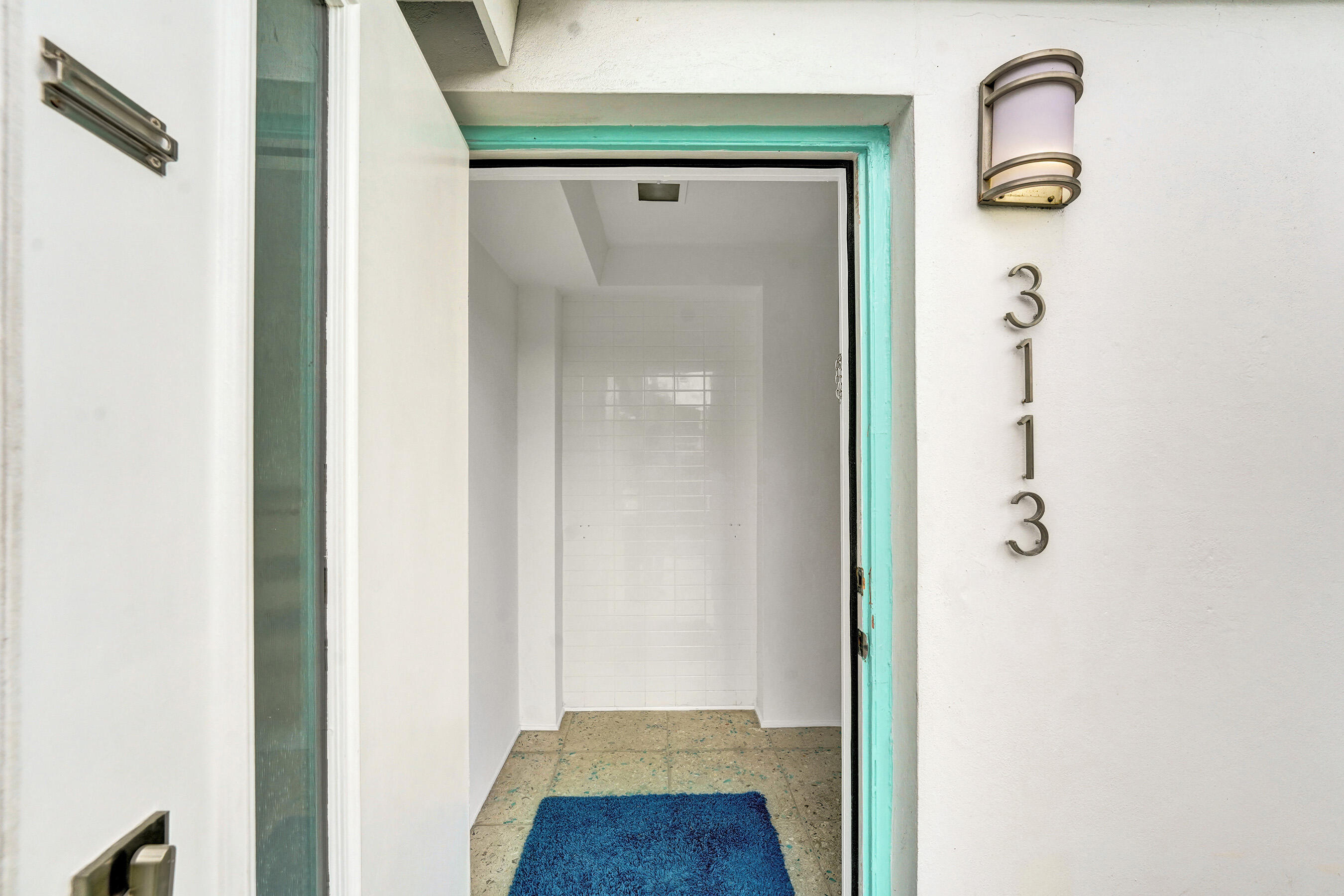 3113 Hollywood Boulevard Hollywood, FL 33021 - Photo 9 of 46 DSC01721
