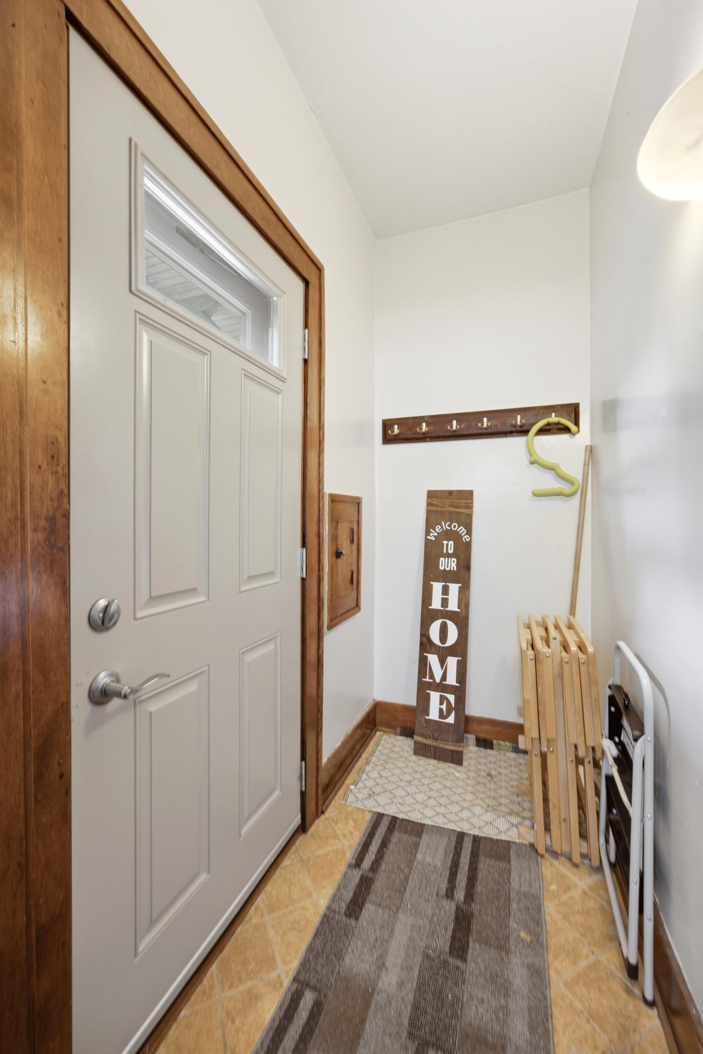 1225 3rd Street North Fargo, ND 58102 - Photo 4 of 32