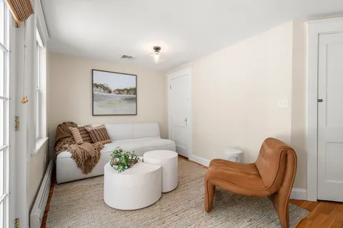$1,215,000 | 91 Henderson Street, Needham, MA 02492
