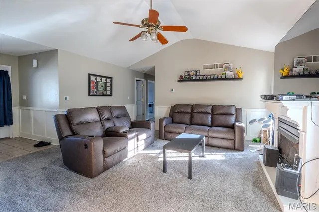 $279,999 | 20715 Hiltner Lane, St. Robert, MO 65584