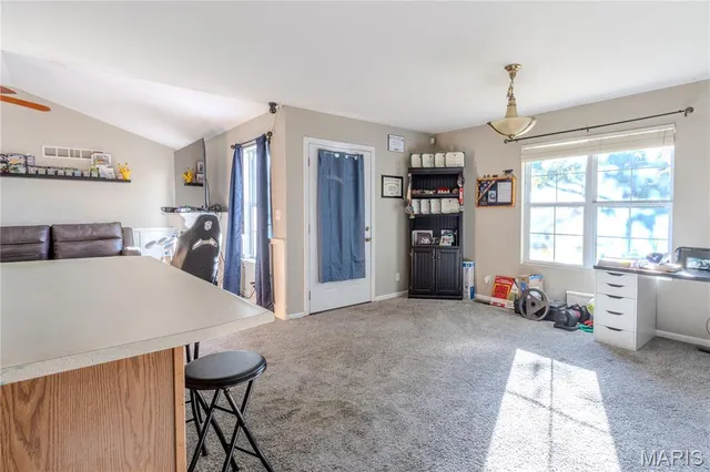 $279,999 | 20715 Hiltner Lane, St. Robert, MO 65584