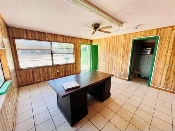 $2,500 | 1614 9th Street West, Bradenton, FL 34205