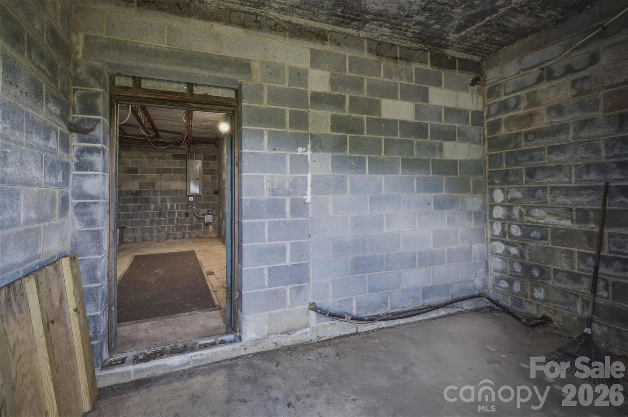 822 Windy Mountain Road Deep Gap, NC 28618 - Photo 27 of 35