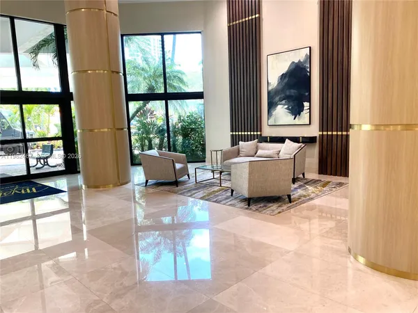 $4,900 | 3500 Mystic Pointe Drive, Unit 3103, Aventura, FL 33180