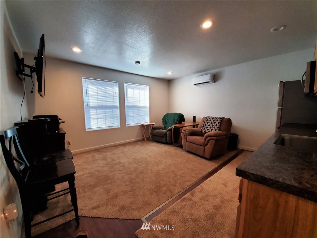 1120 West Beerbower Road Elma, WA 98541 - Photo 11 of 17 Gallery Image 11