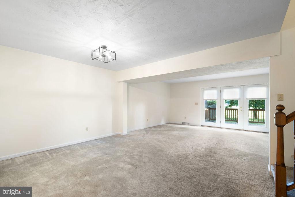 74 Sycamore Lane Hanover, PA 17331 - Photo 15 of 41 Gallery Image 15