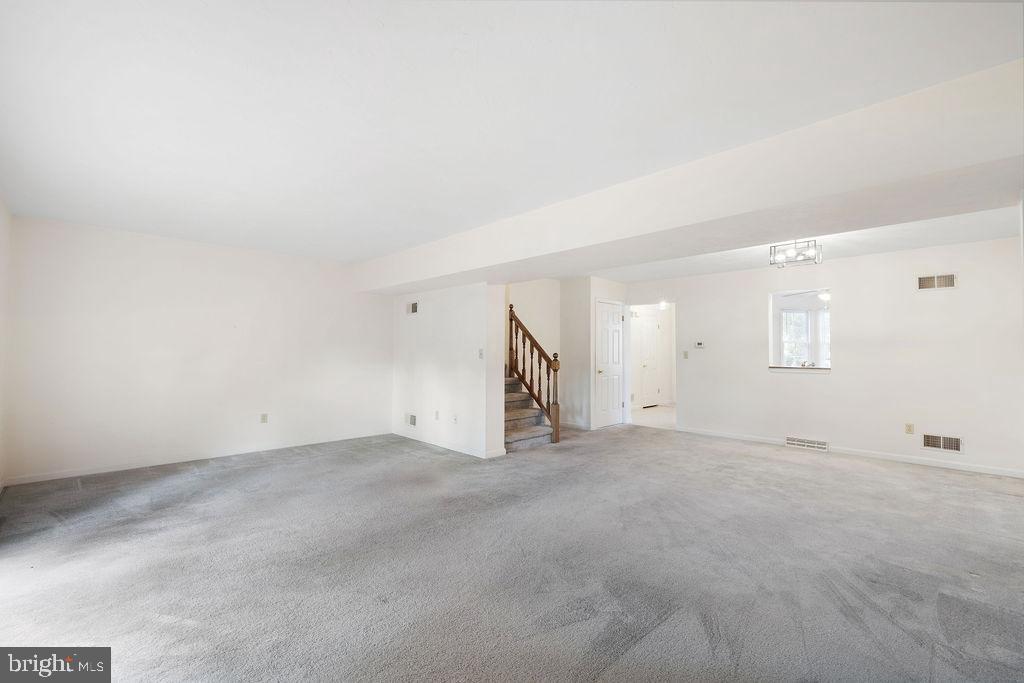 74 Sycamore Lane Hanover, PA 17331 - Photo 17 of 41 Gallery Image 17