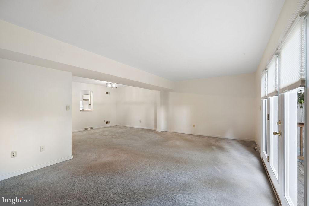 74 Sycamore Lane Hanover, PA 17331 - Photo 18 of 41 Gallery Image 18