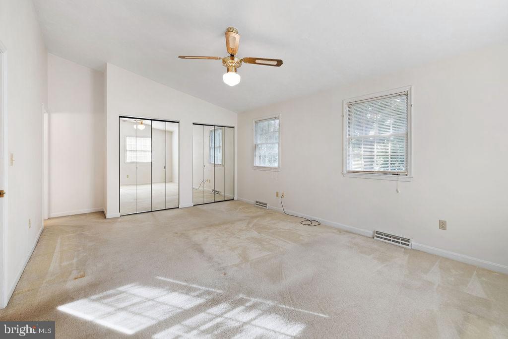 74 Sycamore Lane Hanover, PA 17331 - Photo 26 of 41 Gallery Image 26
