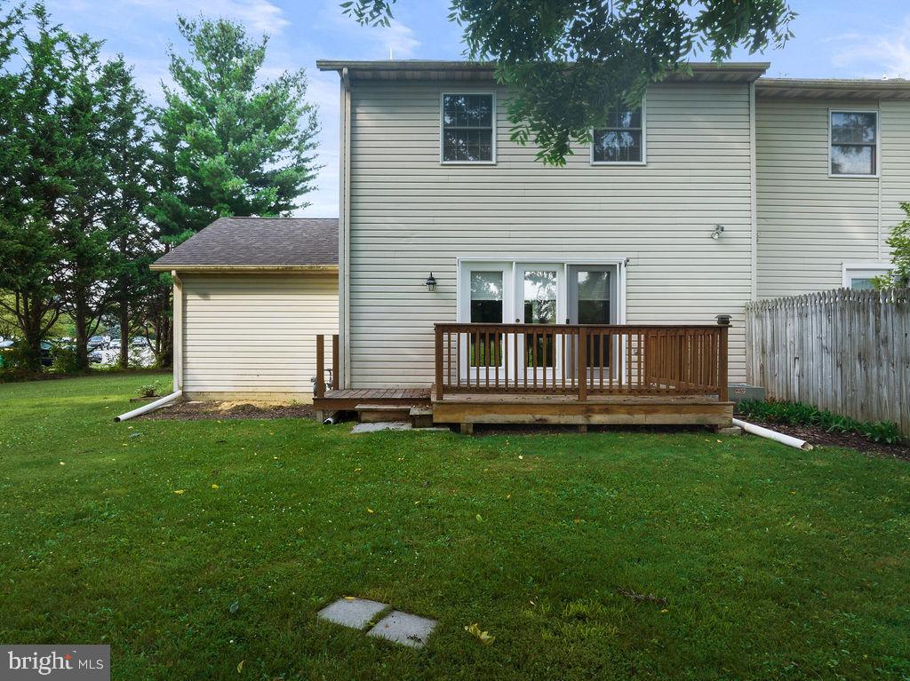 74 Sycamore Lane Hanover, PA 17331 - Photo 4 of 41 Gallery Image 4