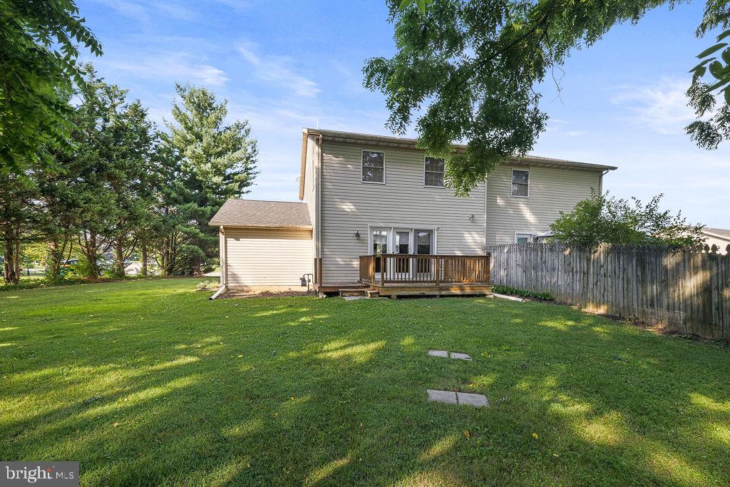 74 Sycamore Lane Hanover, PA 17331 - Photo 6 of 41 Gallery Image 6