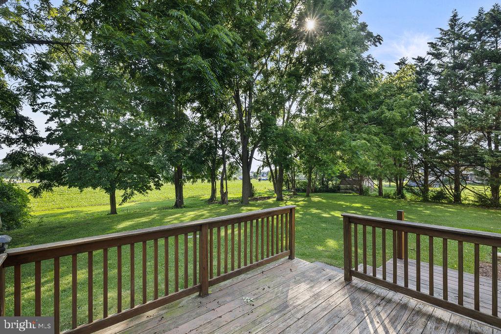 74 Sycamore Lane Hanover, PA 17331 - Photo 7 of 41 Gallery Image 7