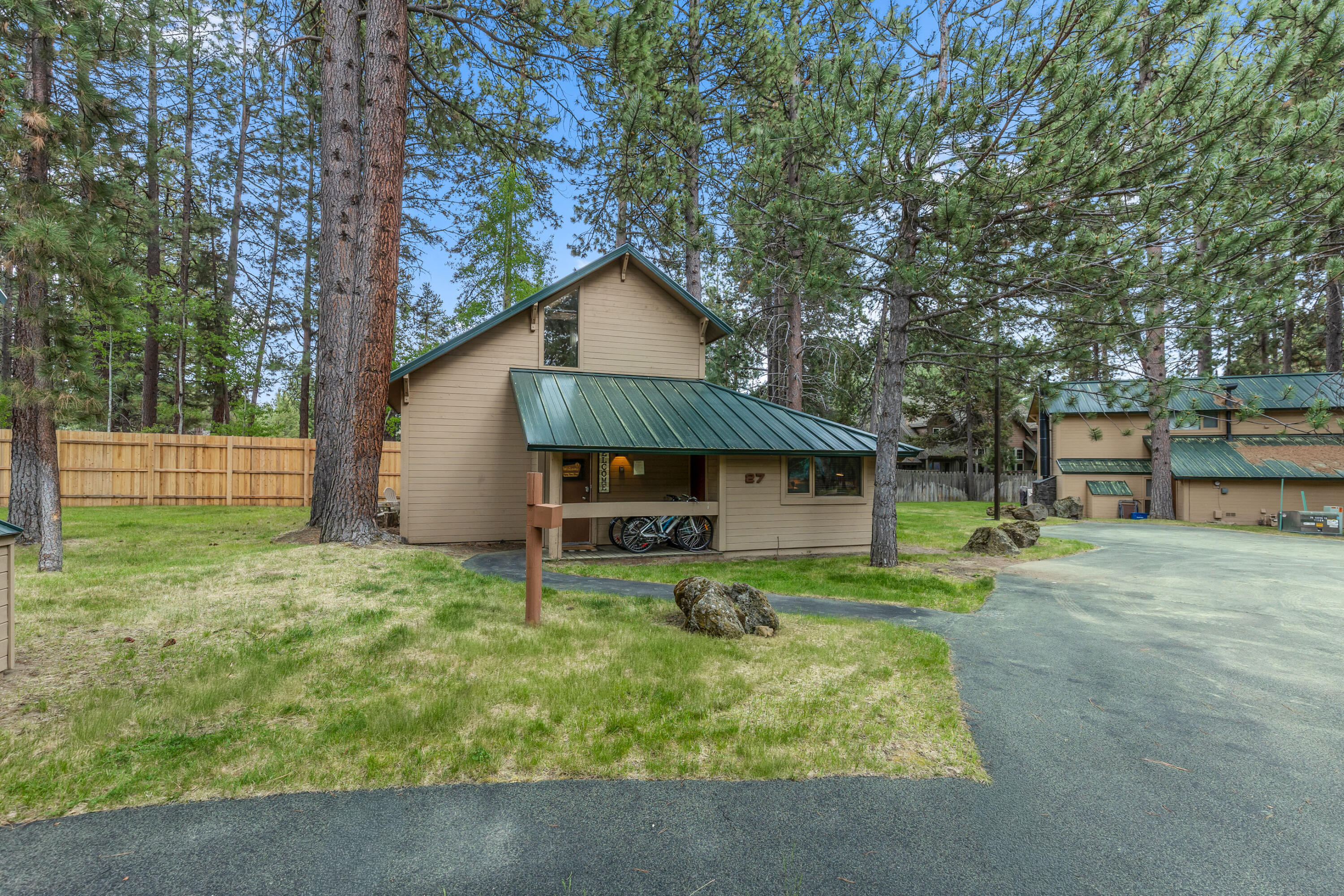 57488 Ranch Cabin Road Sunriver, OR 97707 - Photo 25 of 32 2026_05_26_57488_ranch_cabin_road_n27-35