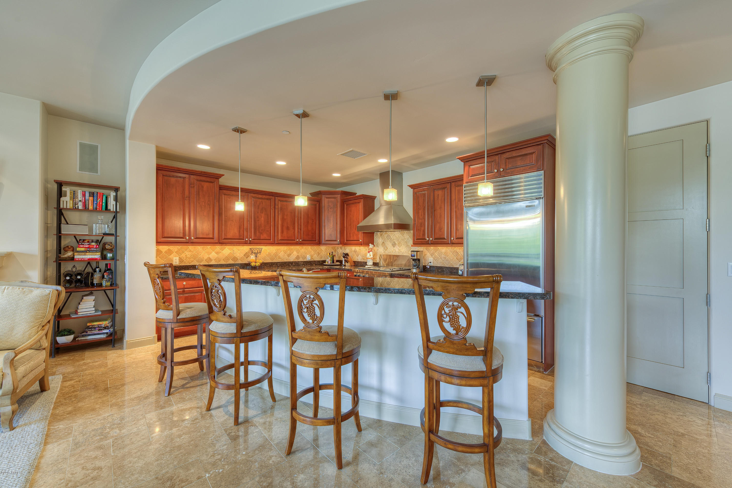 8 Biltmore Estate, Unit 213 Phoenix, AZ 85016 - Photo 9 of 25 012_Breakfast Bar and Kitchen