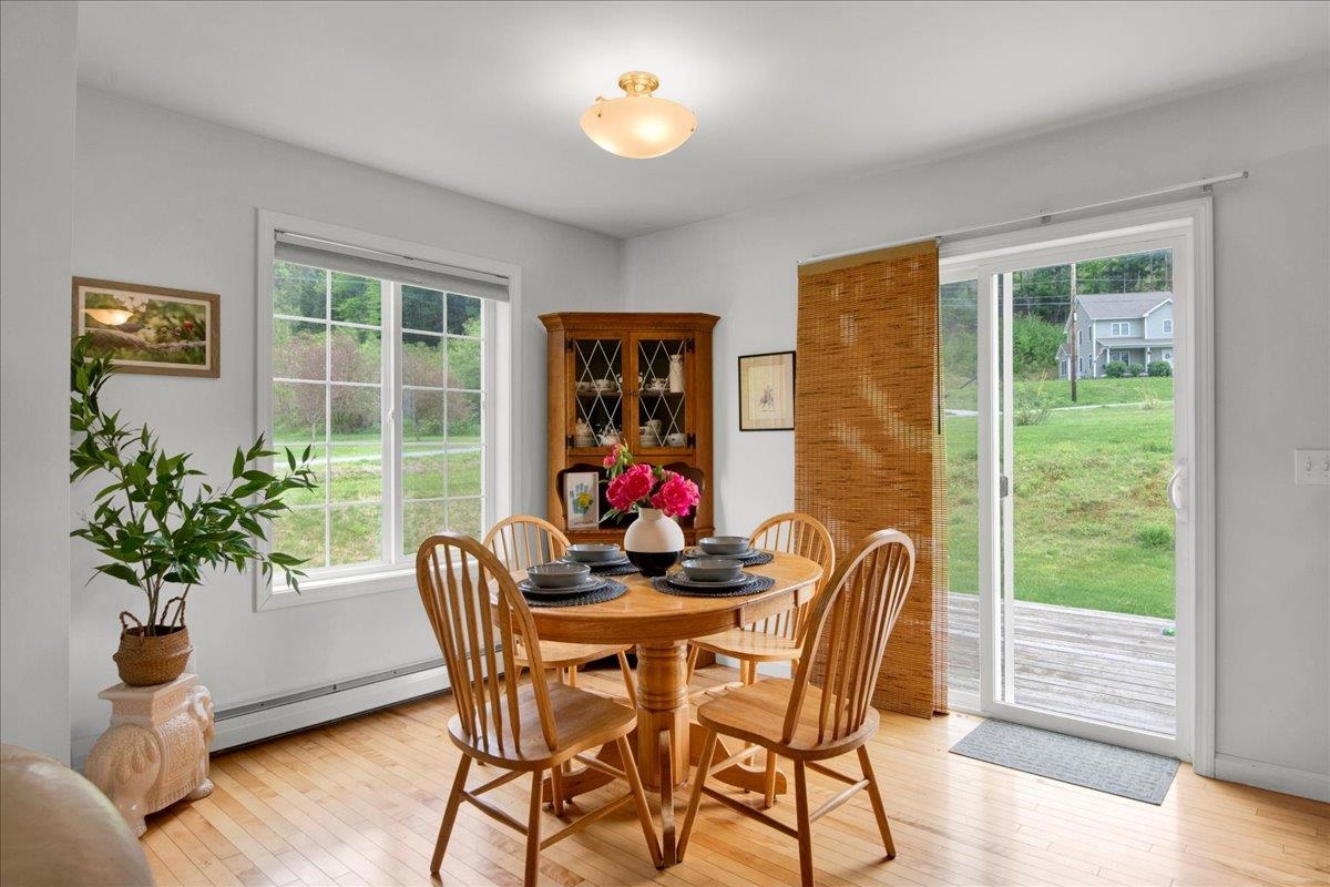 162 Middle Road Moretown, VT 05676 - Photo 7 of 49