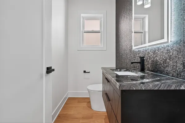 $1,050,000 | 17 Franklin Avenue, River Forest, IL 60305