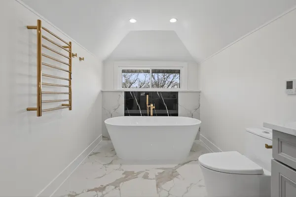 $1,050,000 | 17 Franklin Avenue, River Forest, IL 60305