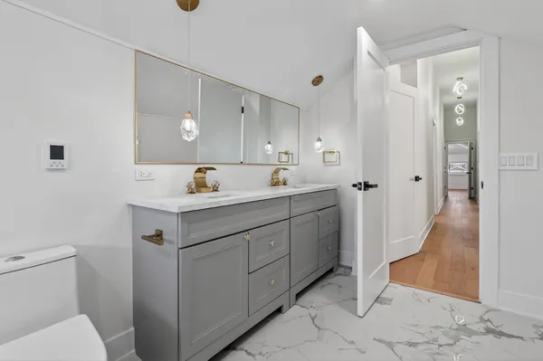 $1,050,000 | 17 Franklin Avenue, River Forest, IL 60305