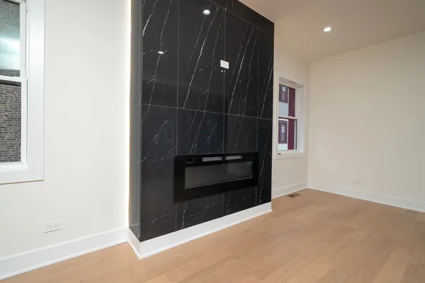 $1,050,000 | 17 Franklin Avenue, River Forest, IL 60305