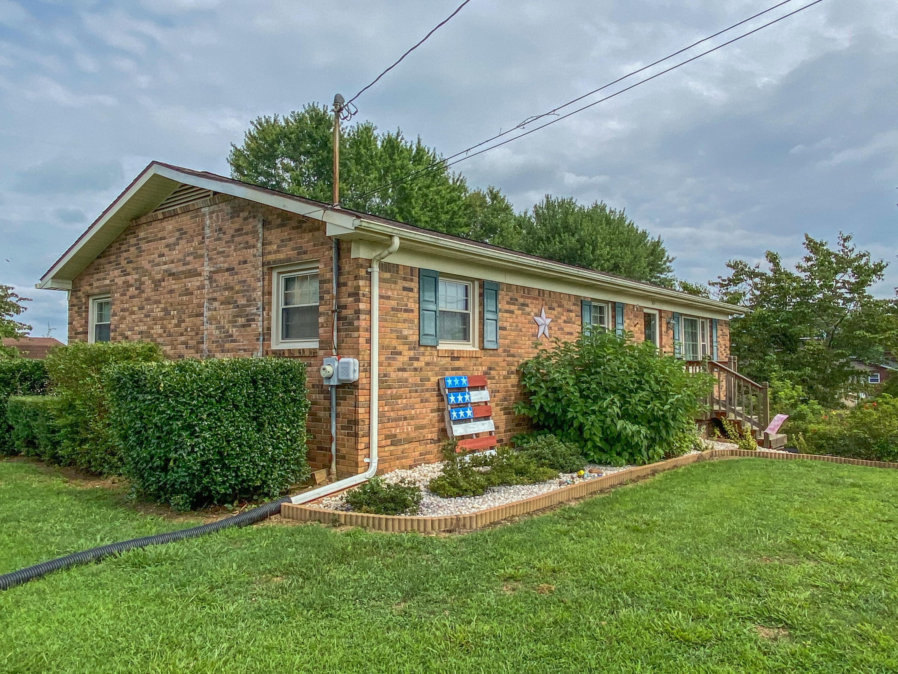 505 Old Stage Road Gray, TN 37615 - Photo 5 of 24 ED_Gray (17 of 23)