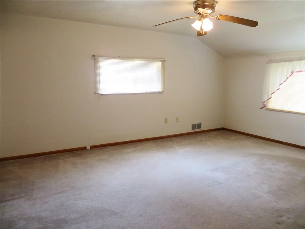115 Porter Lane Rochester, PA 15074 - Photo 6 of 11 Master Bed Room